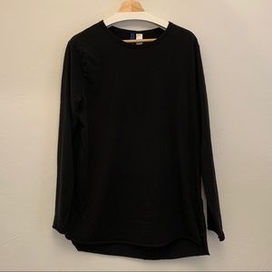 NWOT H&M Long Sleeve T-Shirt